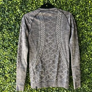 Lululemon swiftly tech longsleeve special edit.